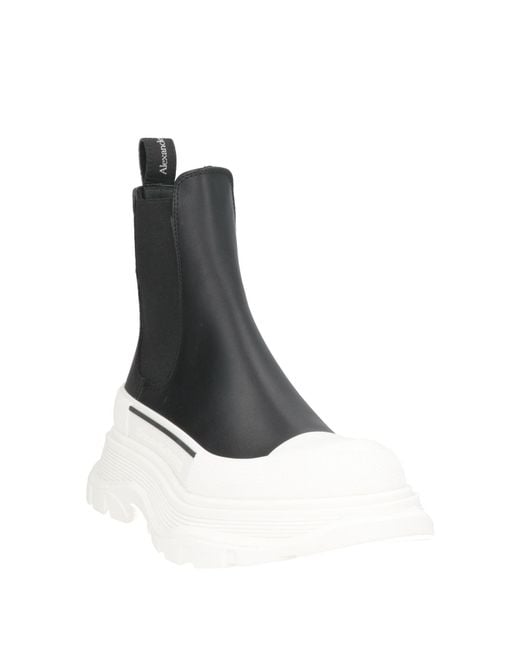 McQueen Black Stiefelette