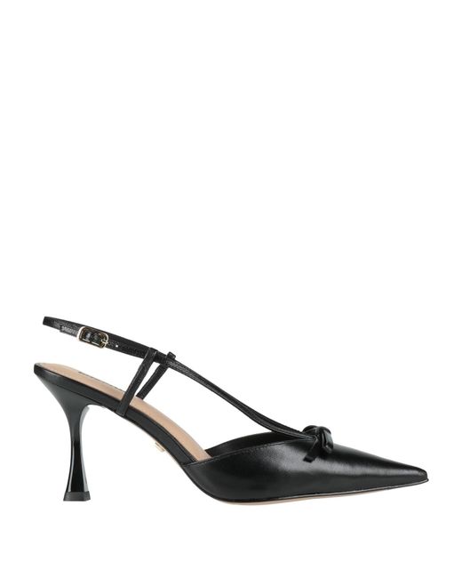 Lola Cruz Black Pumps