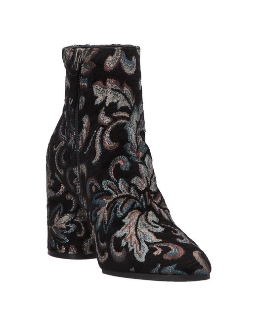 Elvio Zanon Black Ankle Boots