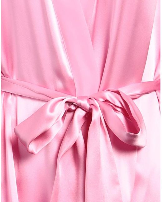 Vivis Pink Dressing Gown Or Bathrobe
