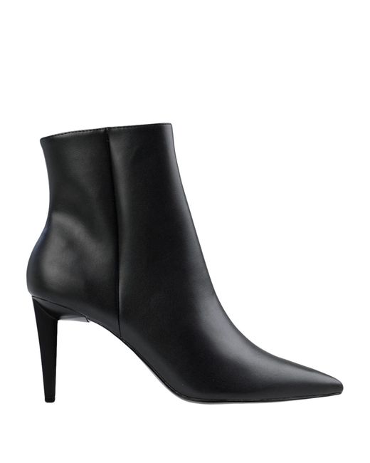 Bottines Kendall + Kylie en coloris Black
