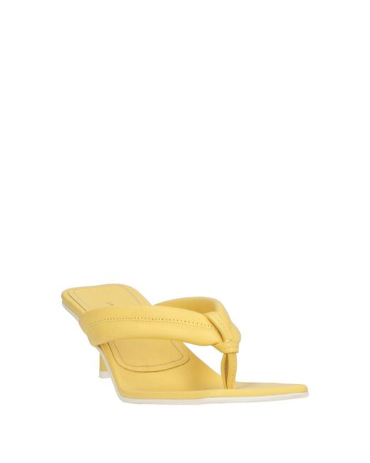 Le Silla Metallic Thong Sandal