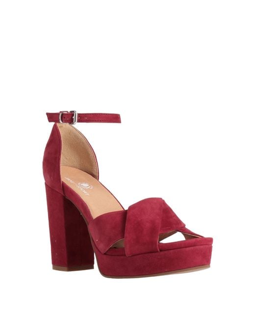 Janet & Janet Red Sandals Leather