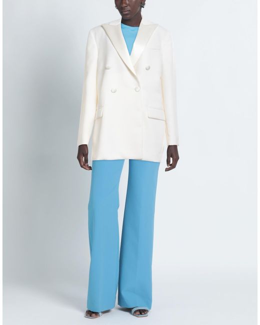 R.ev White Blazer