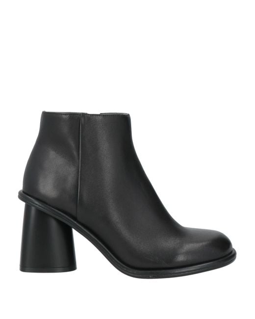 Jeannot Black Ankle Boots Leather