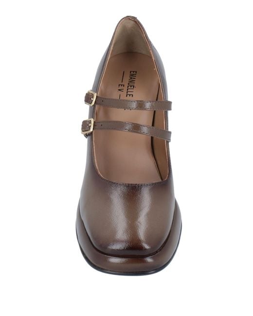 Emanuélle Vee Natural Khaki Pumps Leather