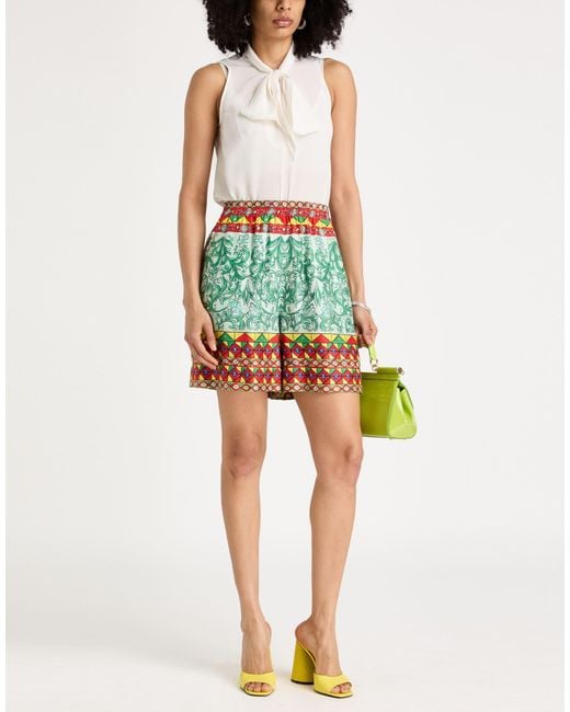 Dolce & Gabbana Green Shorts & Bermuda Shorts Silk