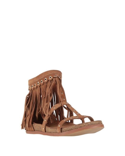 Emanuélle Vee Brown Thong Sandals