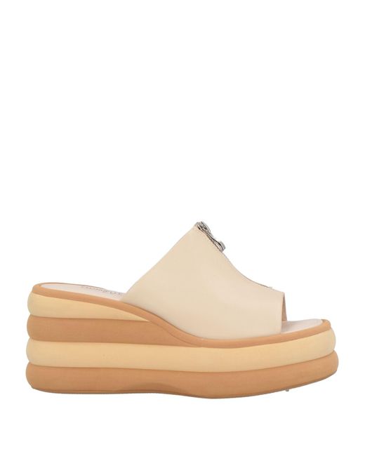 Emanuélle Vee White Sandals