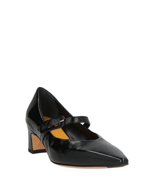Mara Bini Black Pumps