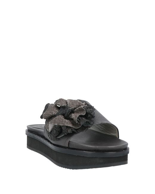 Ixos Black Sandale
