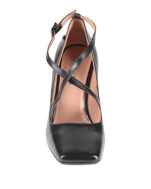 Pollini Black Pumps Leather