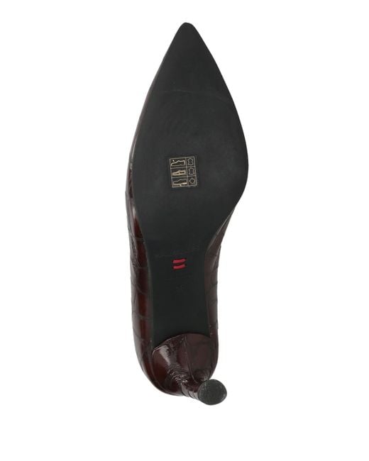 Halmanera Brown Pumps