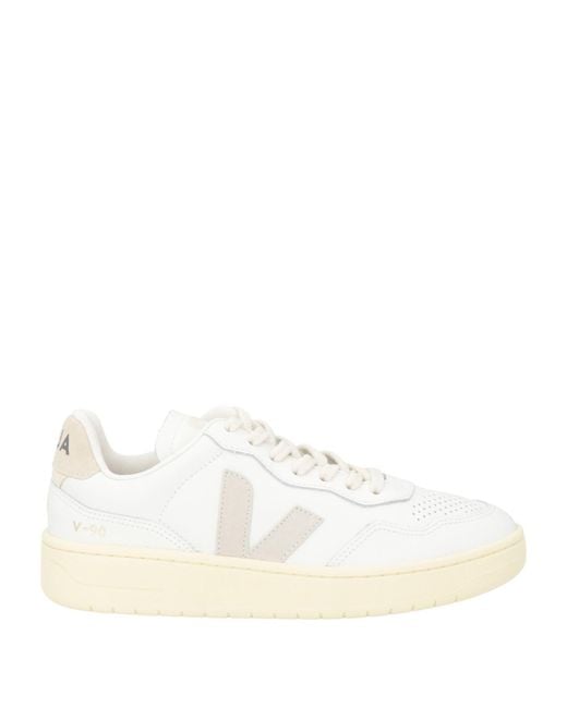 Veja Natural Trainers