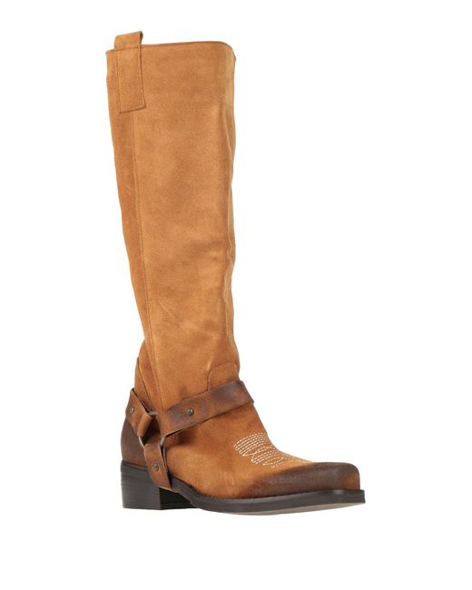 Lea-gu Brown Boot
