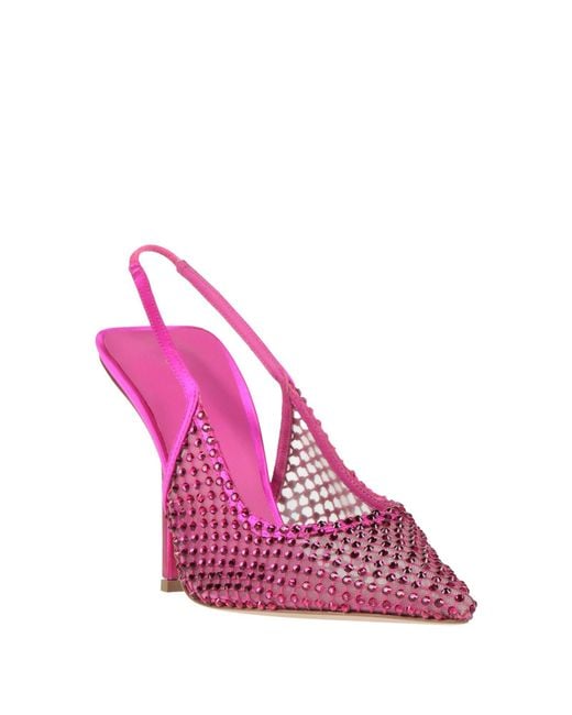 Le Silla Pink Pumps