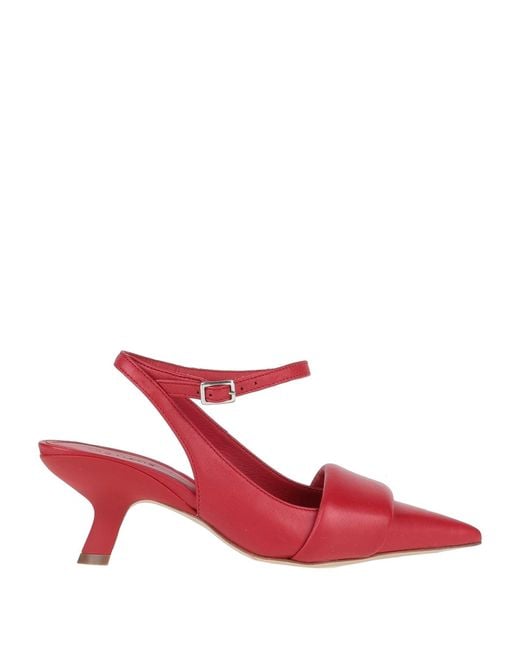 Vic Matié Red Pumps