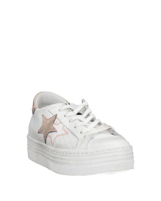 2 Star White Trainers