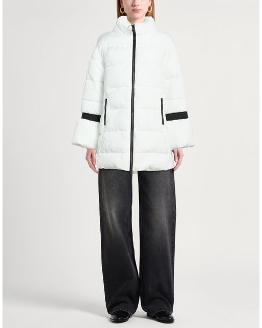 Diana Gallesi White Puffers