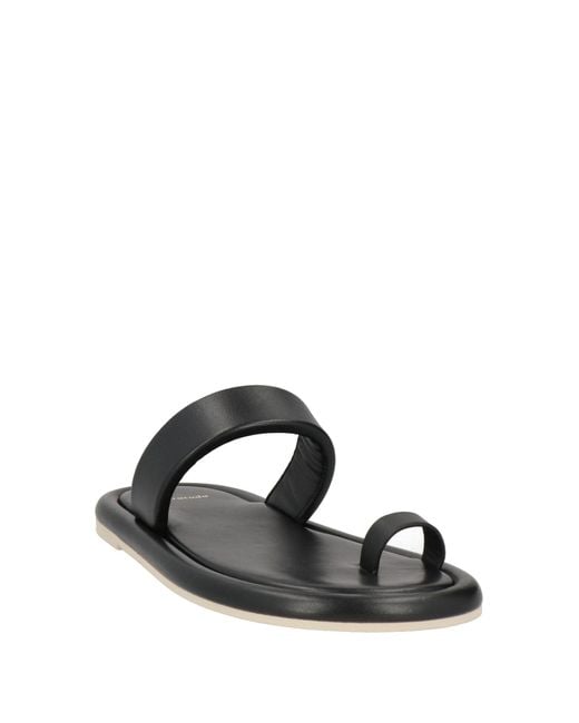Barracuda Black Thong Sandal Leather