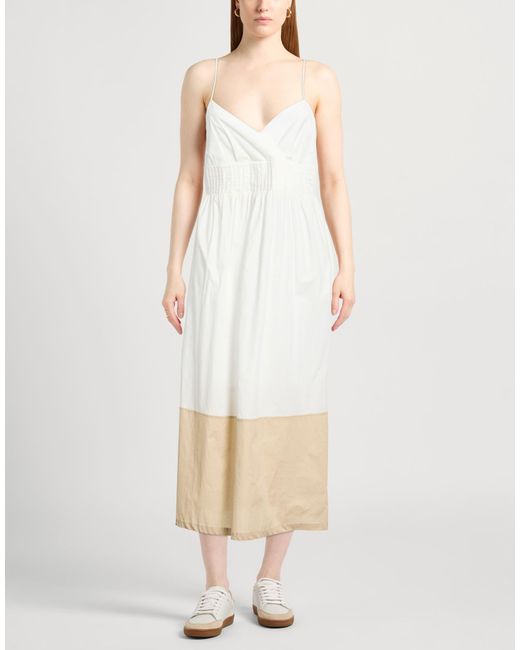 Robe midi Alpha Studio en coloris White