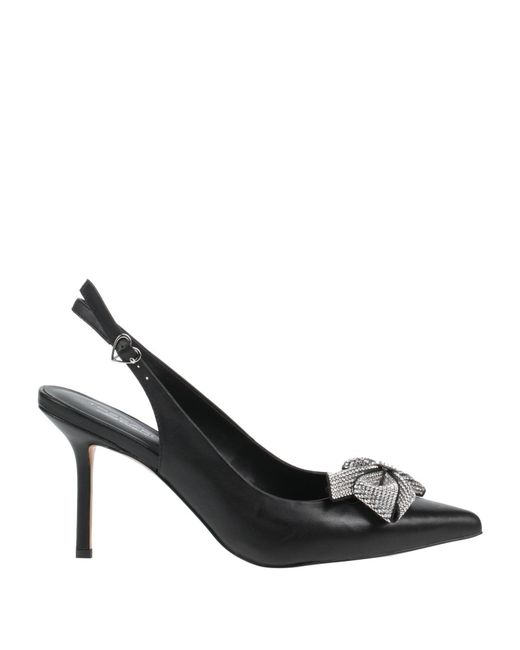 Tosca Blu Black Pumps