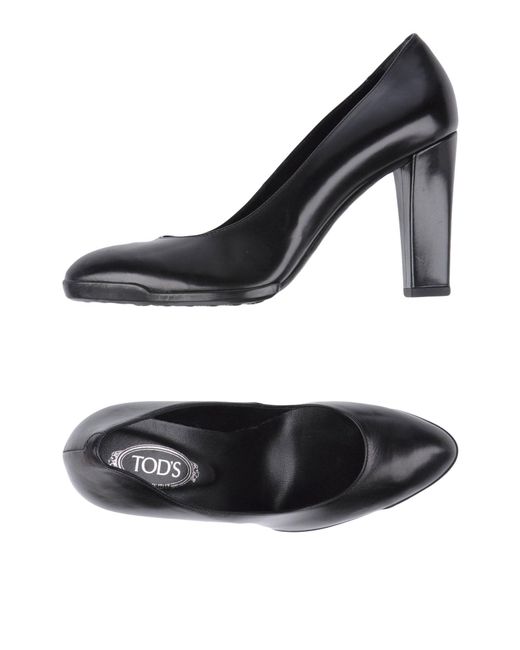 Tod's Black Pumps