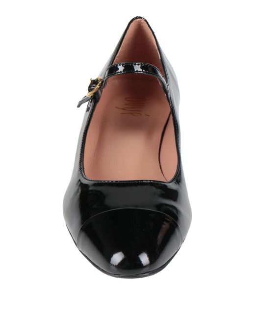 Ovyè Black Ballet Flats