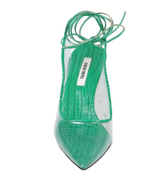 Circus Hotel Green Pumps