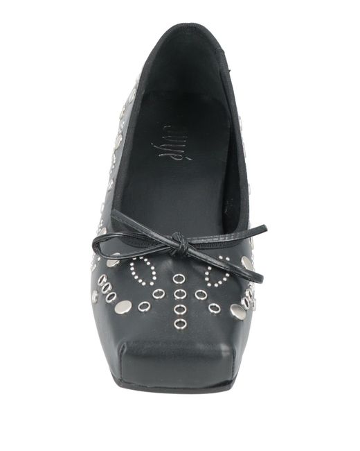 Ovyè Gray Ballet Flats
