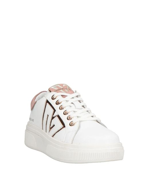 Emanuélle Vee White Trainers