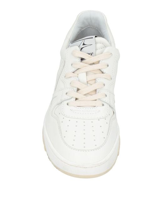 ARCHIVIO,22 White Sneakers