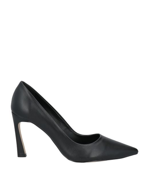 Miss Unique Black Pumps