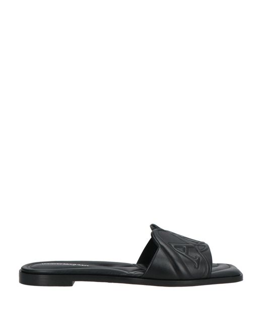 McQueen Black Sandale