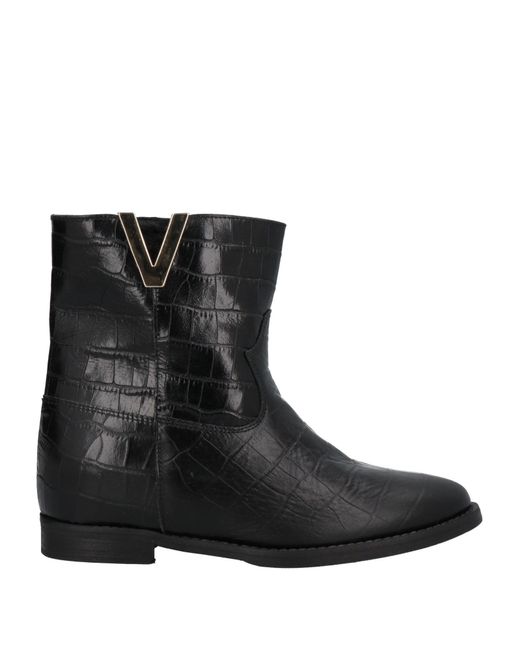 CHAMP DE FLEURS® Black Ankle Boots