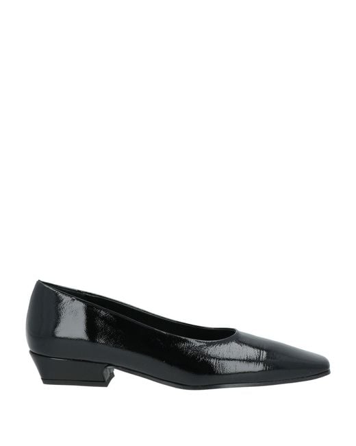 J.A.P. JOSE ANTONIO PEREIRA Black Pumps Leather