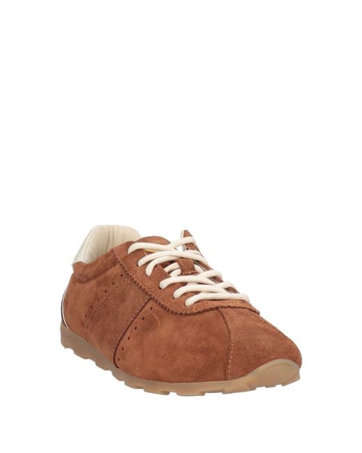 Ovyè Brown Sneakers