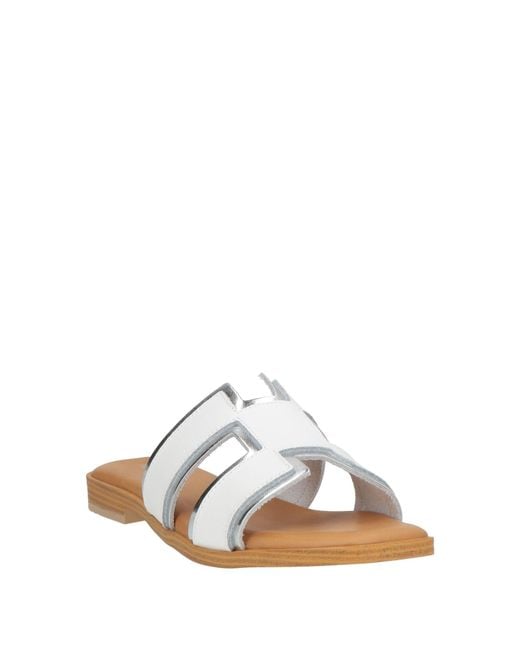 Nila & Nila White Sandals