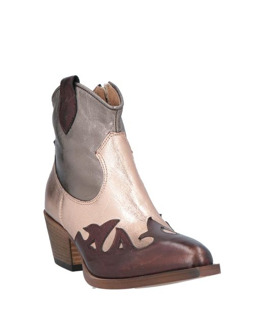 JE T'AIME Brown Ankle Boots