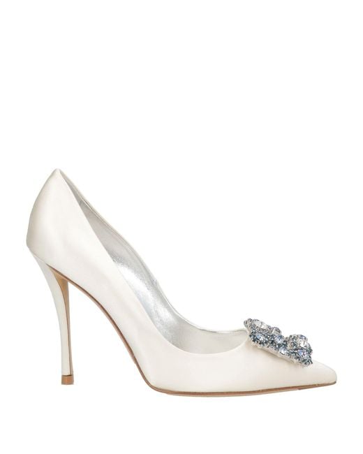 Roger Vivier White Pumps