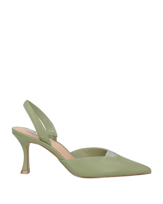 Steve Madden Green Pumps