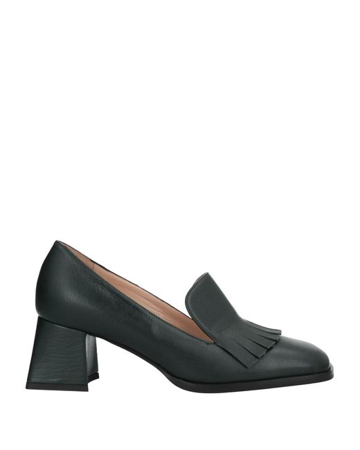 Stele Black Loafer