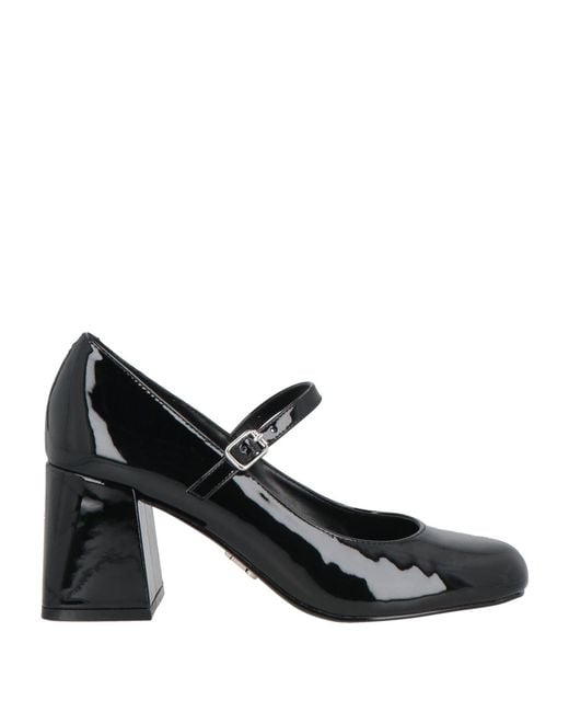 Steve Madden Black Pumps