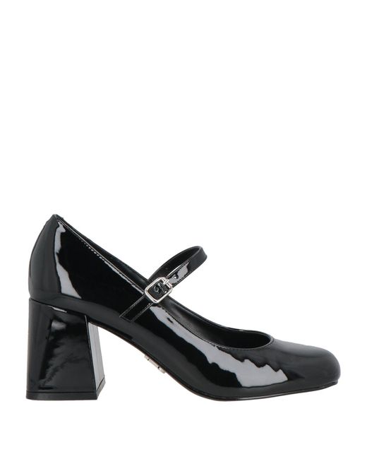Steve Madden Black Pumps