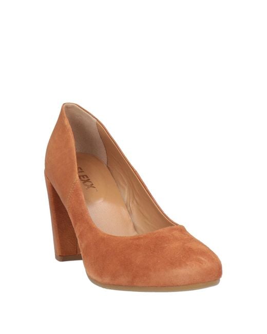 The Flexx Brown Pumps