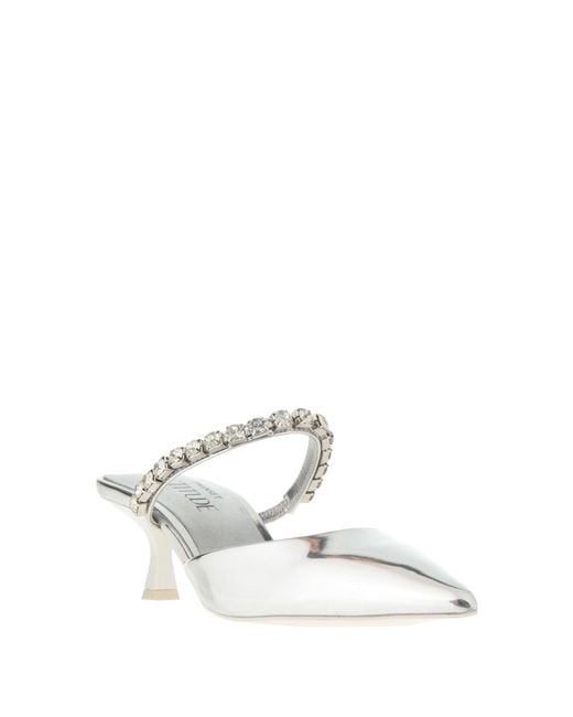 Twinset White Mules & Clogs