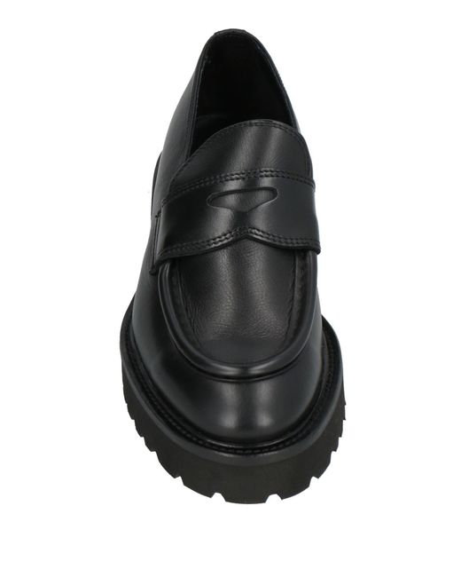 Doucal's Black Loafers