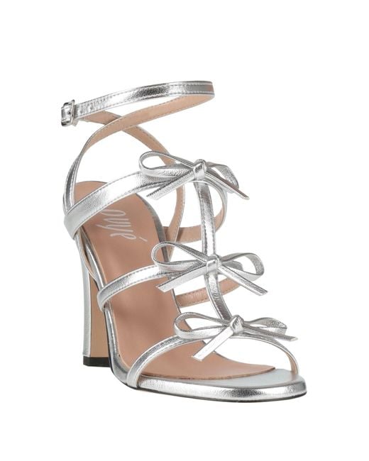 Ovyè Metallic Sandals