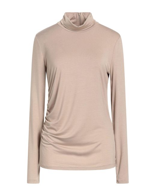 1 One Natural T-shirts