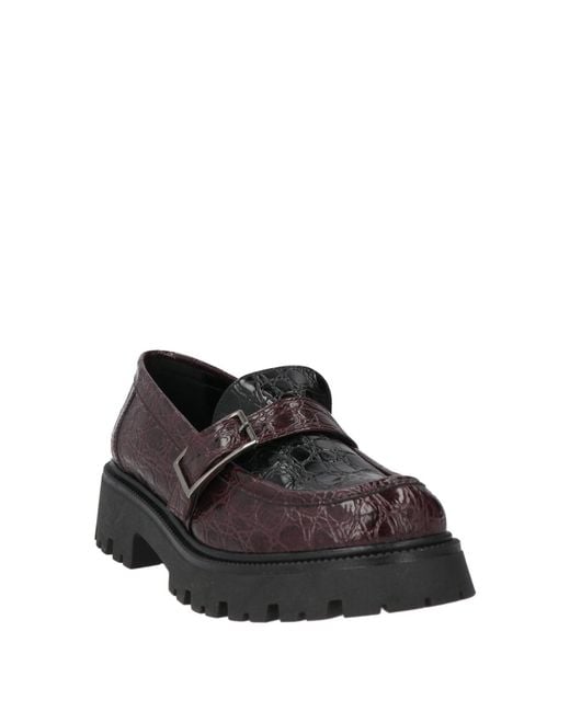 Nila & Nila Brown Loafer